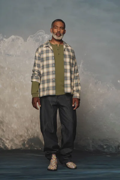Look 19